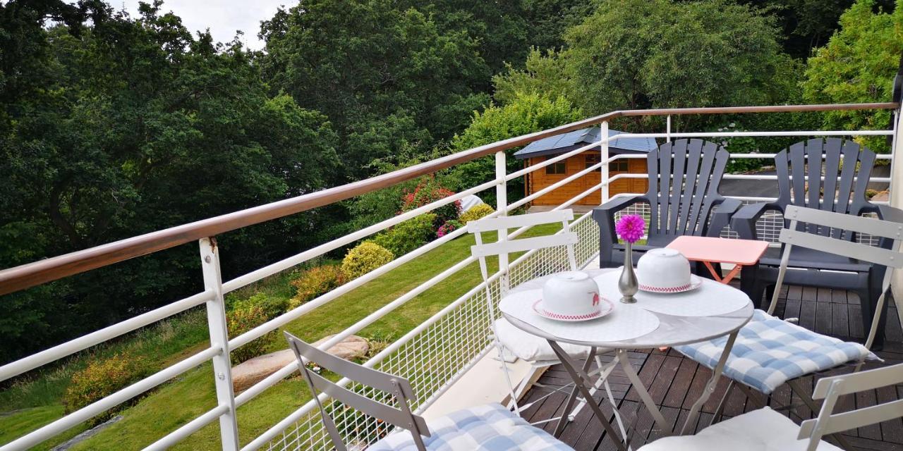 Grande Chambre Sdb Privee Avec Balcon Lannion Luaran gambar