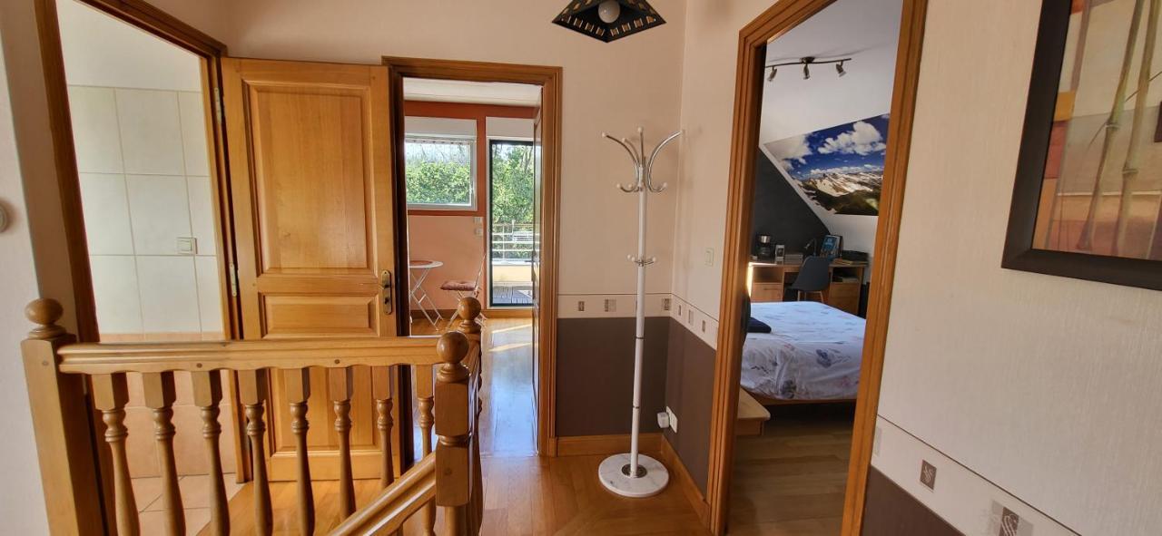 Grande Chambre Sdb Privee Avec Balcon Lannion Luaran gambar